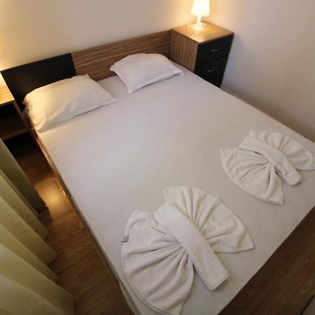 Menada Romance Marine Apartments Сонячний Берег Номер фото
