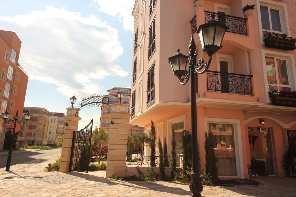 Menada Romance Marine Apartments Сонячний Берег Екстер'єр фото